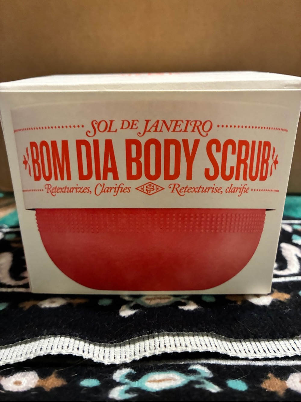 Sol de Janeiro Bom Dia Body Scrub - cheirosa 40 fragrance